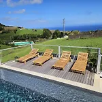 Casa Do Cinzeiro, Açores - With Private Pool! Casa de Férias Nordeste (Azores)