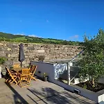 Casa Do Cinzeiro, Açores - With Private Pool!