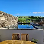 Casa de Férias Casa Do Cinzeiro, Açores - With Private Pool! *