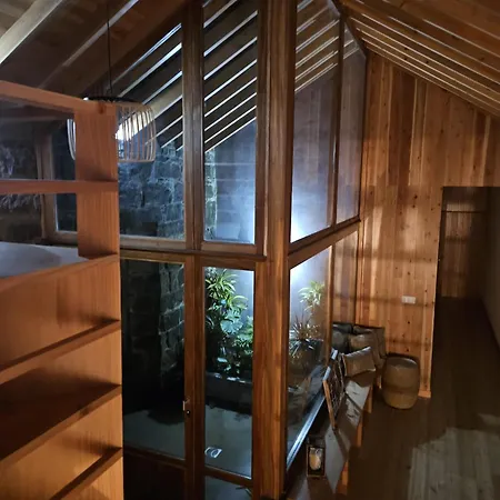 度假居 Casa Do Cinzeiro, Acores - With Private Pool!