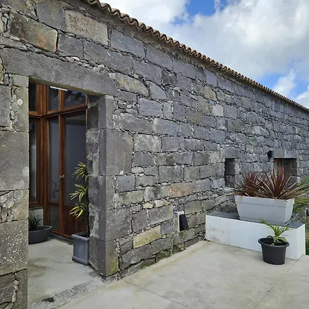 Dom wakacyjny Casa Do Cinzeiro Nordeste (Azores)