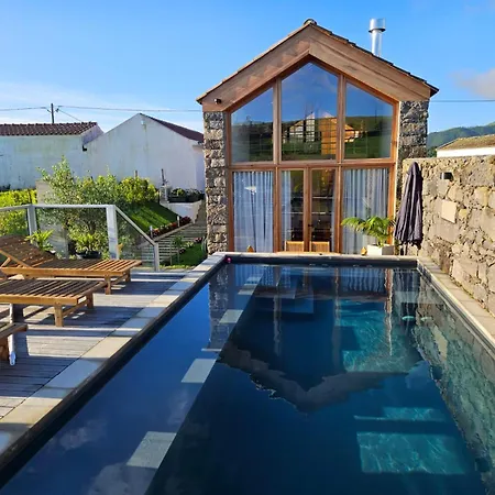 Casa Do Cinzeiro, Acores - With Private Pool! Tatil Evi
